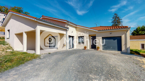 Châtillon-sur-Chalaronne - Maison 5 pièces